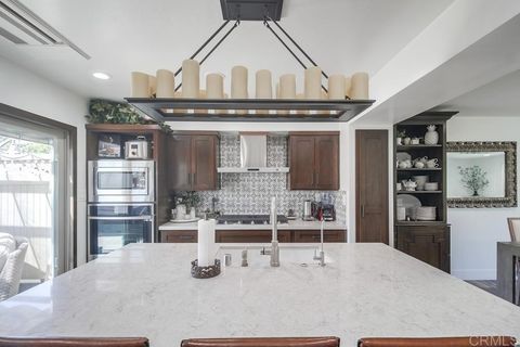 3414 Fairlomas Road National City CA 91950