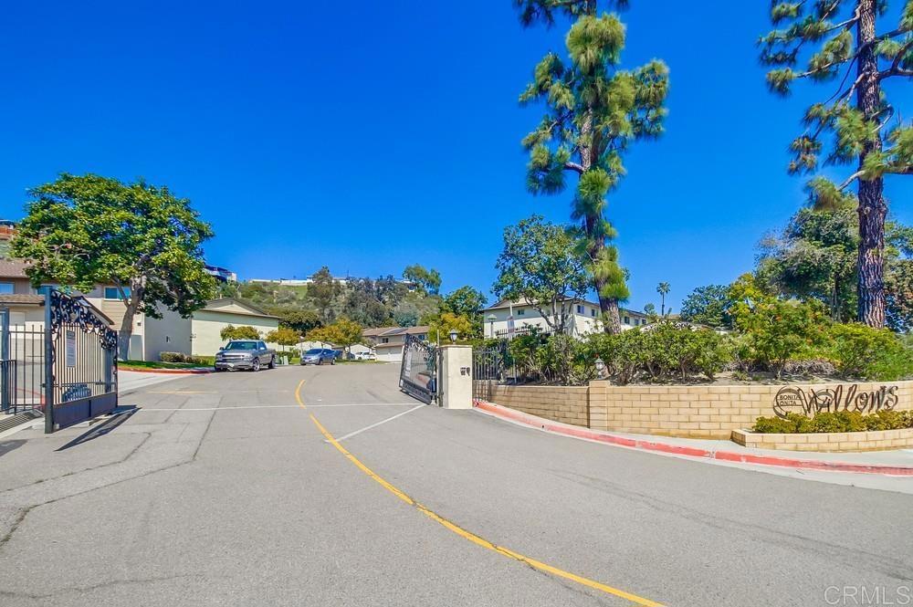 3414 Fairlomas Road