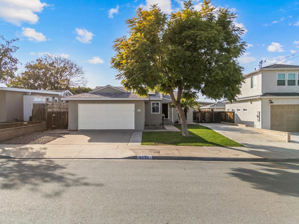 6832 Clara Lee Avenue