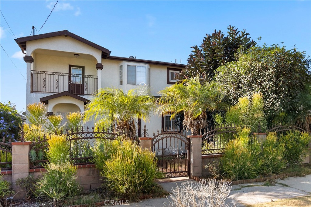 543 W Santa Cruz Street