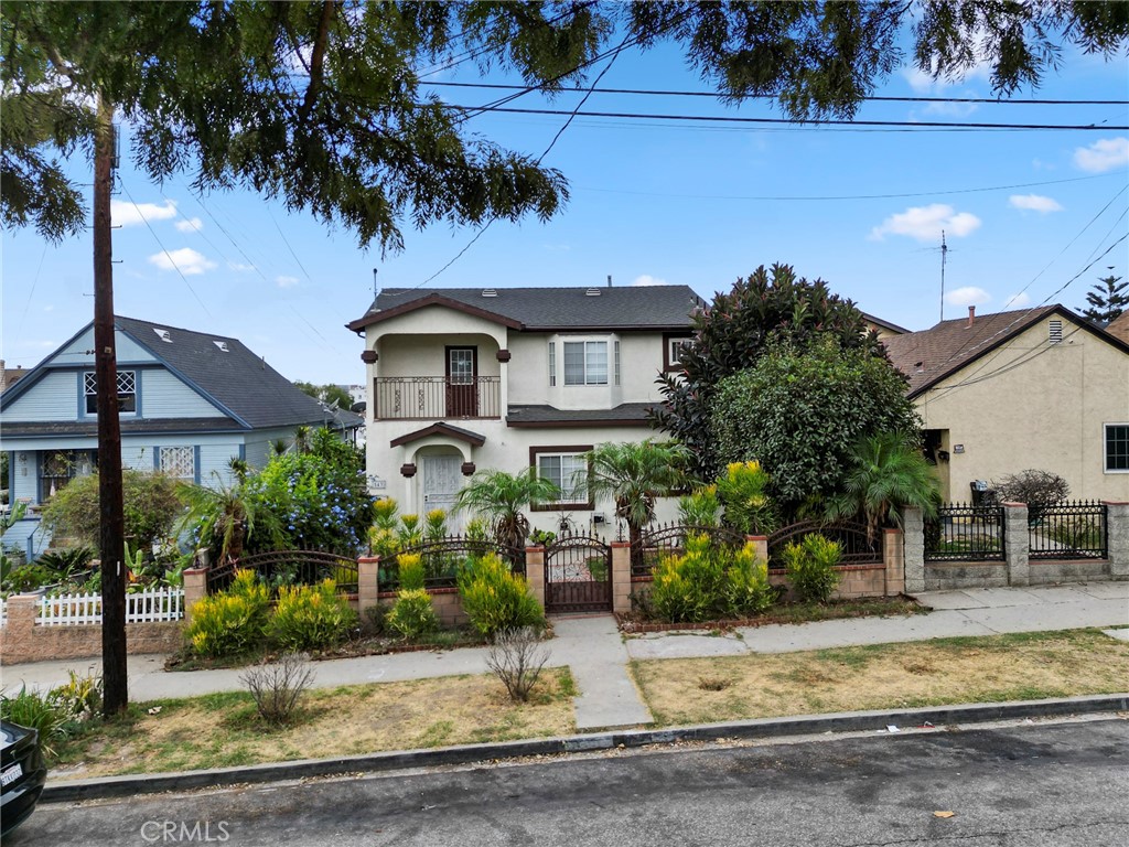 543 W Santa Cruz Street