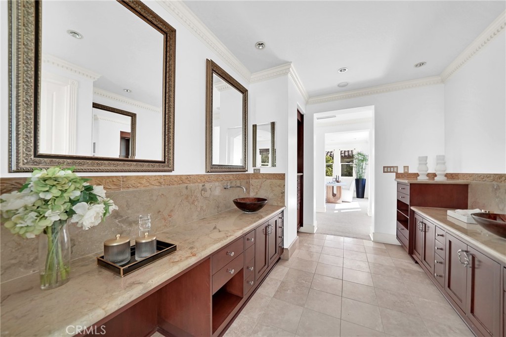 Sausalito (SAUS) - Residential