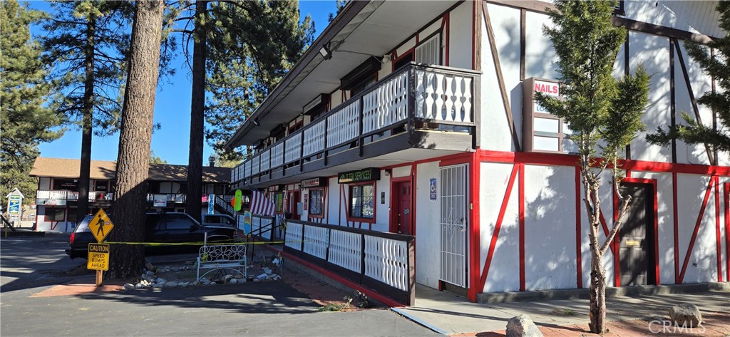 42001 Big Bear Boulevard