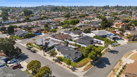 A home in La Habra