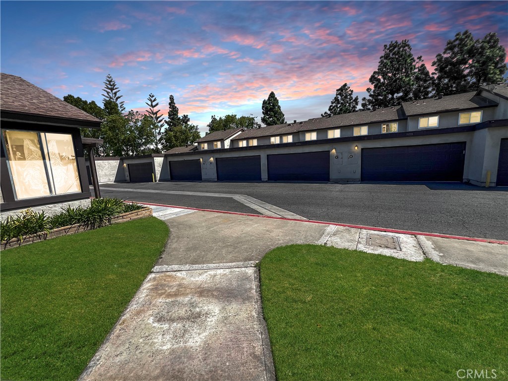 7268 Penn Way