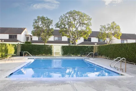 821 S Cerritos Avenue Unit 13, Azusa, CA 91702 - MLS#: DW25062669