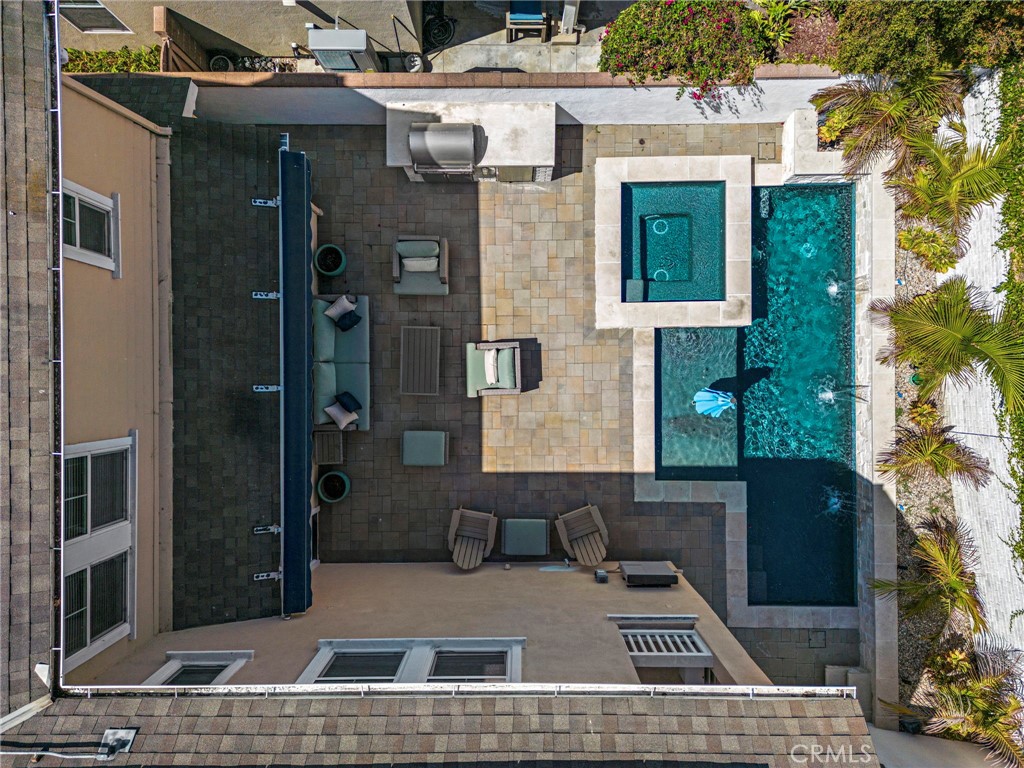19 Tango Lane