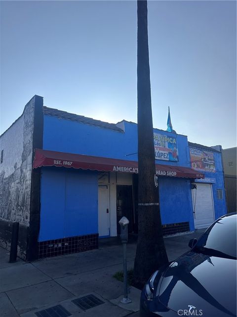 Photo of 6700 Van Nuys Boulevard, Van Nuys, CA 91405 (MLS # SR25025764) Photo of 6700 Van Nuys Boulevard, Van Nuys, CA 91405 (MLS # SR25025764)