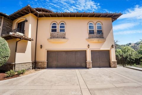 A home in San Dimas