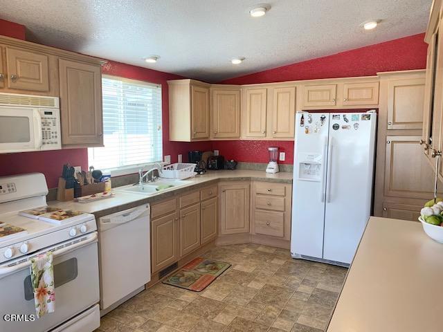 Magnolia MHP - 0280 - Manufactured In Park