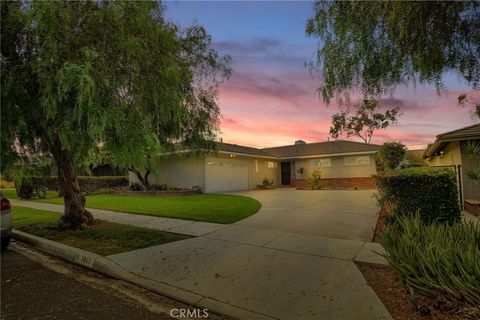 1611 n greenbrier road long beach ca 90815