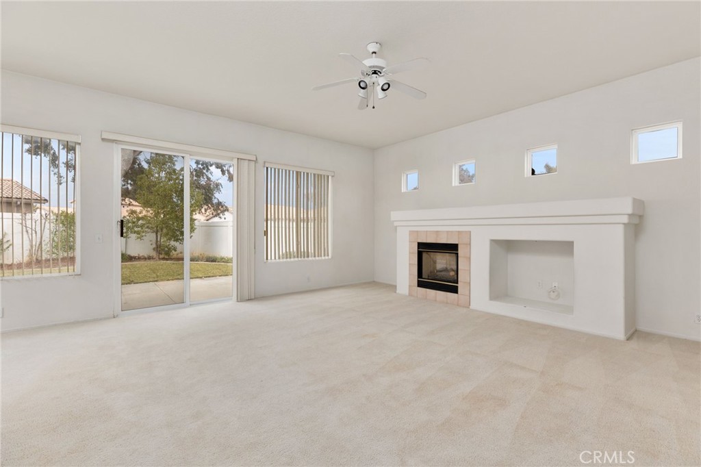 576 Essex Way