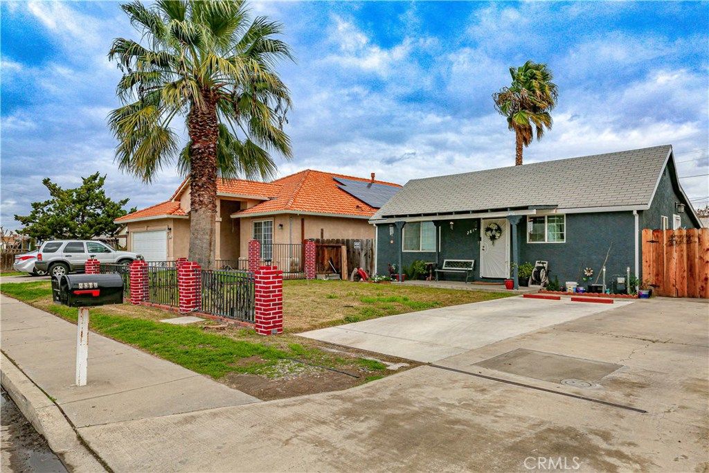 listing image 130724610728904908447
