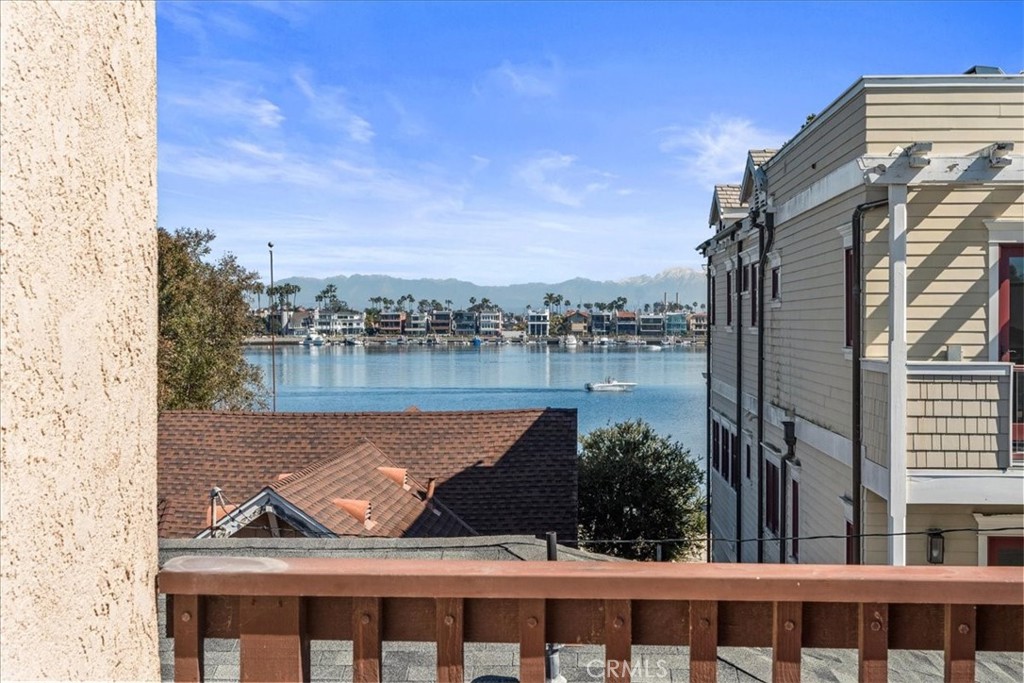 Peninsula (PI) - Residential