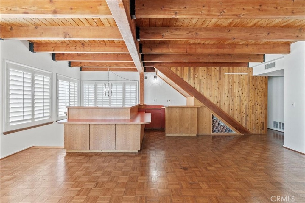 Peninsula (PI) - Residential