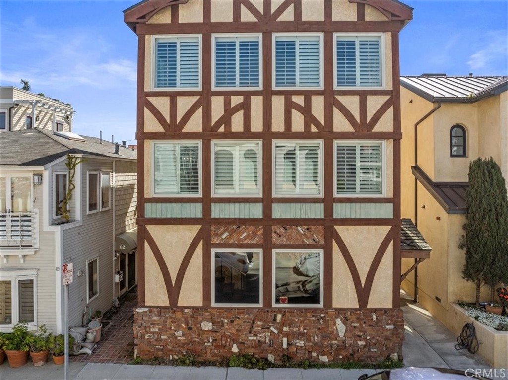 Peninsula (PI) - Residential