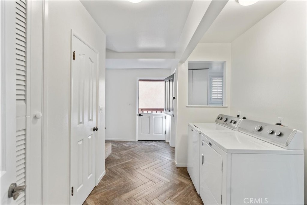 Peninsula (PI) - Residential