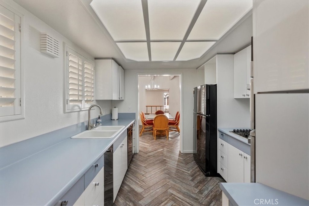 Peninsula (PI) - Residential