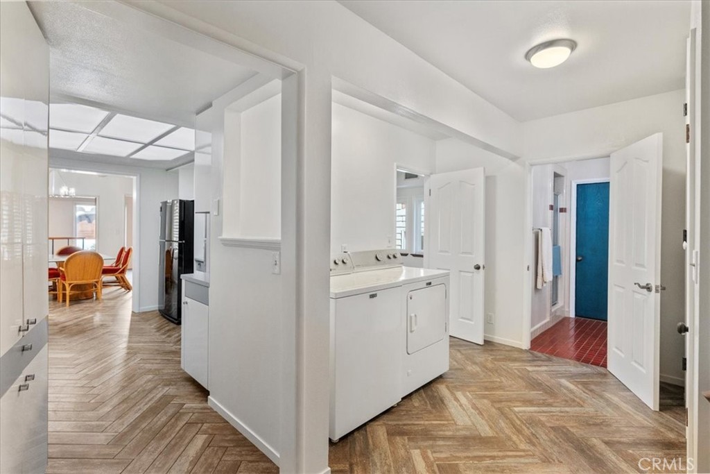 Peninsula (PI) - Residential