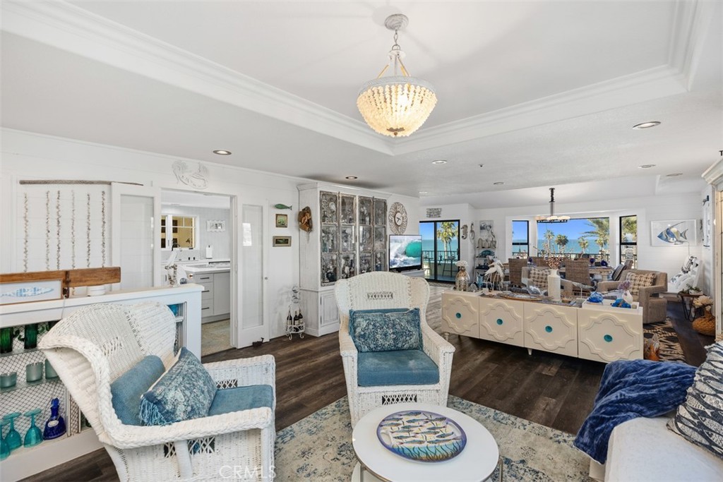 Ole Hanson Beach Club adjacent - Residential Lease