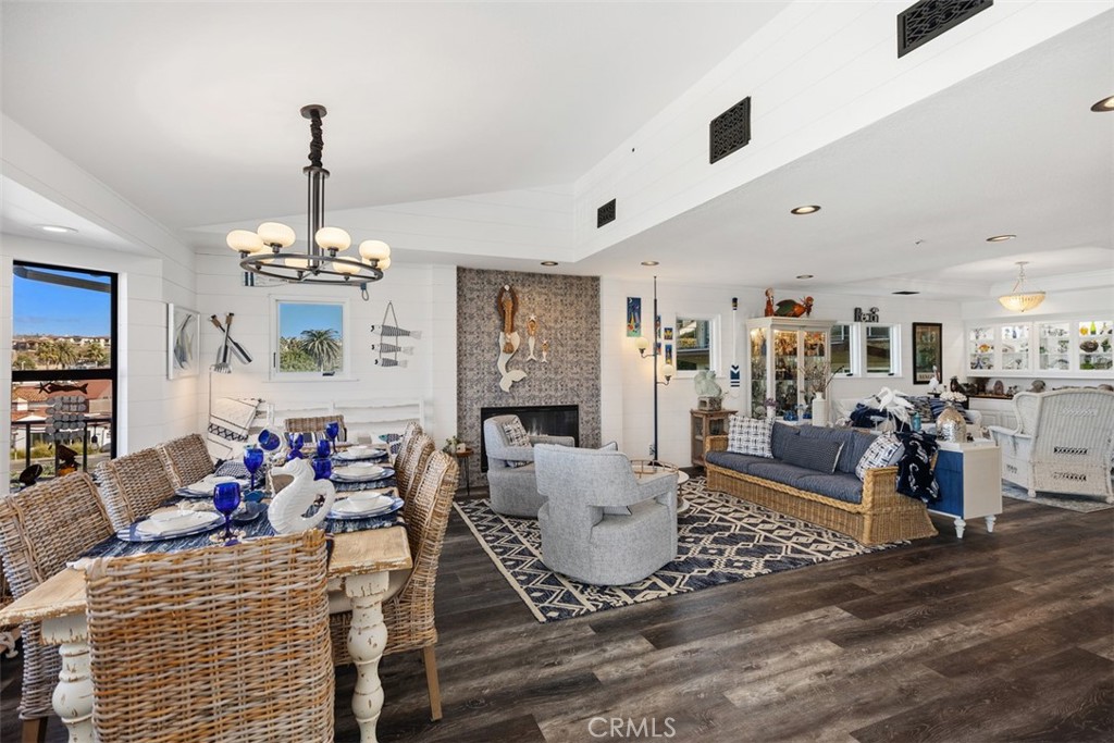 Ole Hanson Beach Club adjacent - Residential Lease