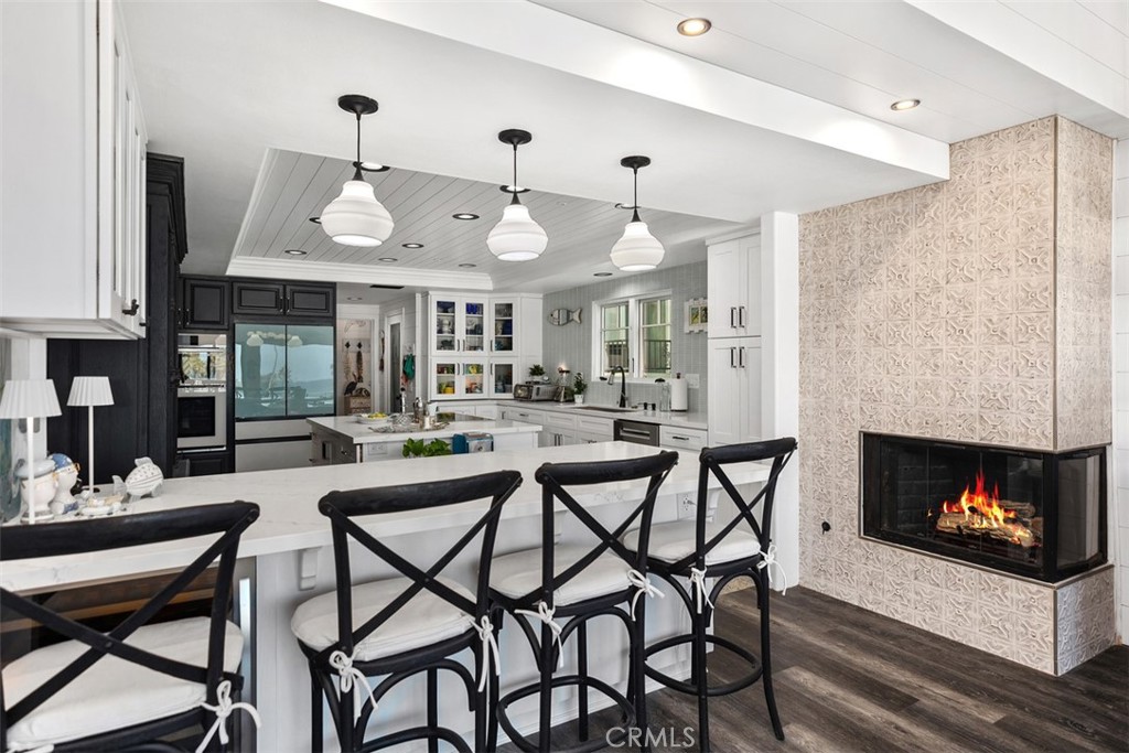 Ole Hanson Beach Club adjacent - Residential Lease