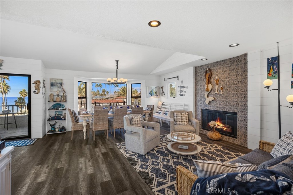 Ole Hanson Beach Club adjacent - Residential Lease