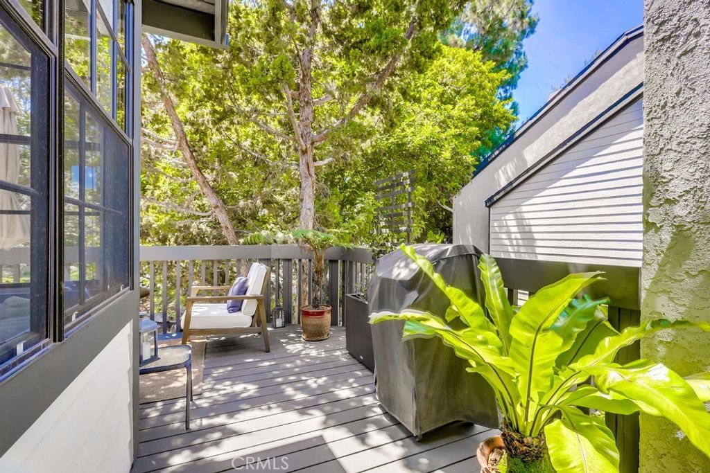 listing image 130728738561995926847