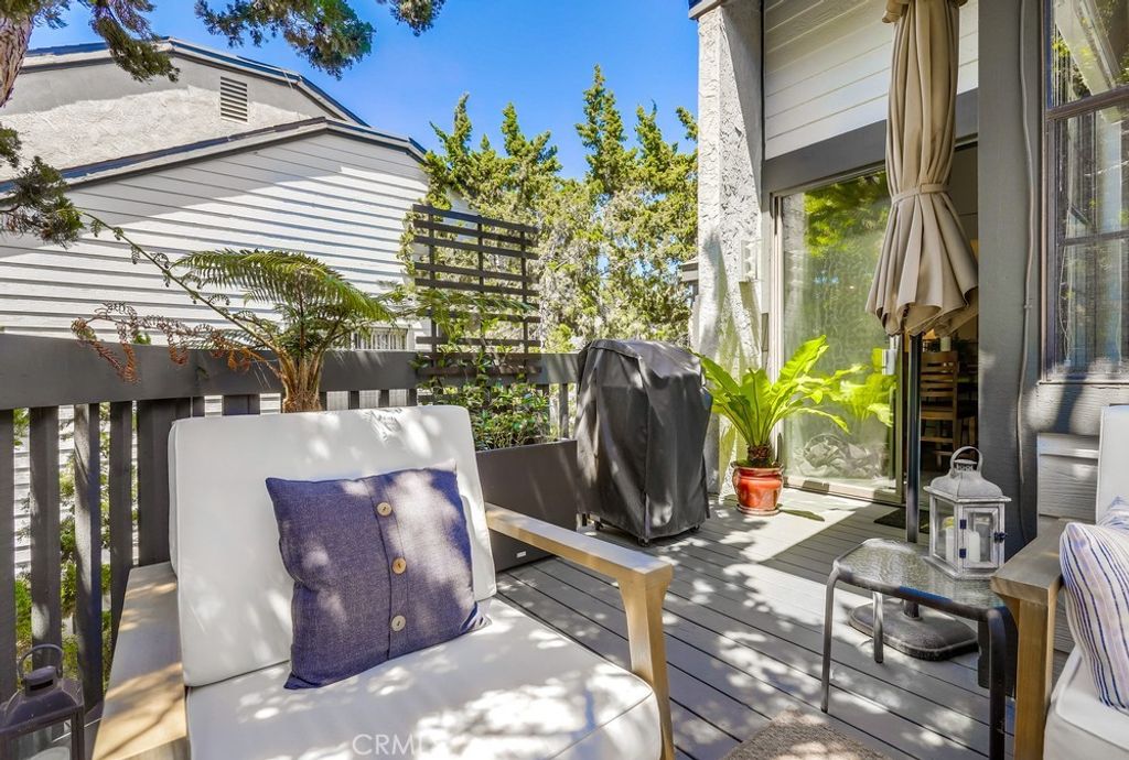 listing image 130724841542293511536