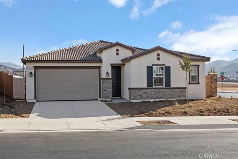25874 Calamity Lane Homeland CA 92548