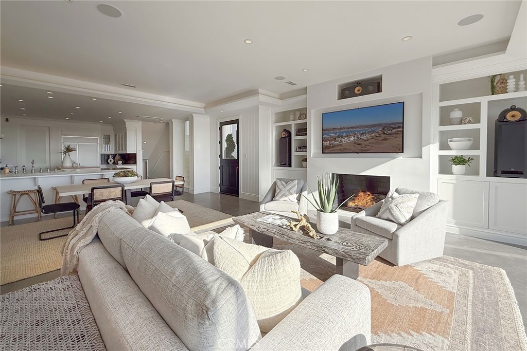 Balboa Peninsula Point (BLPP) - Residential