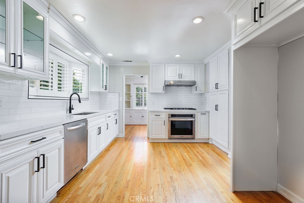 715 Winthrop Road