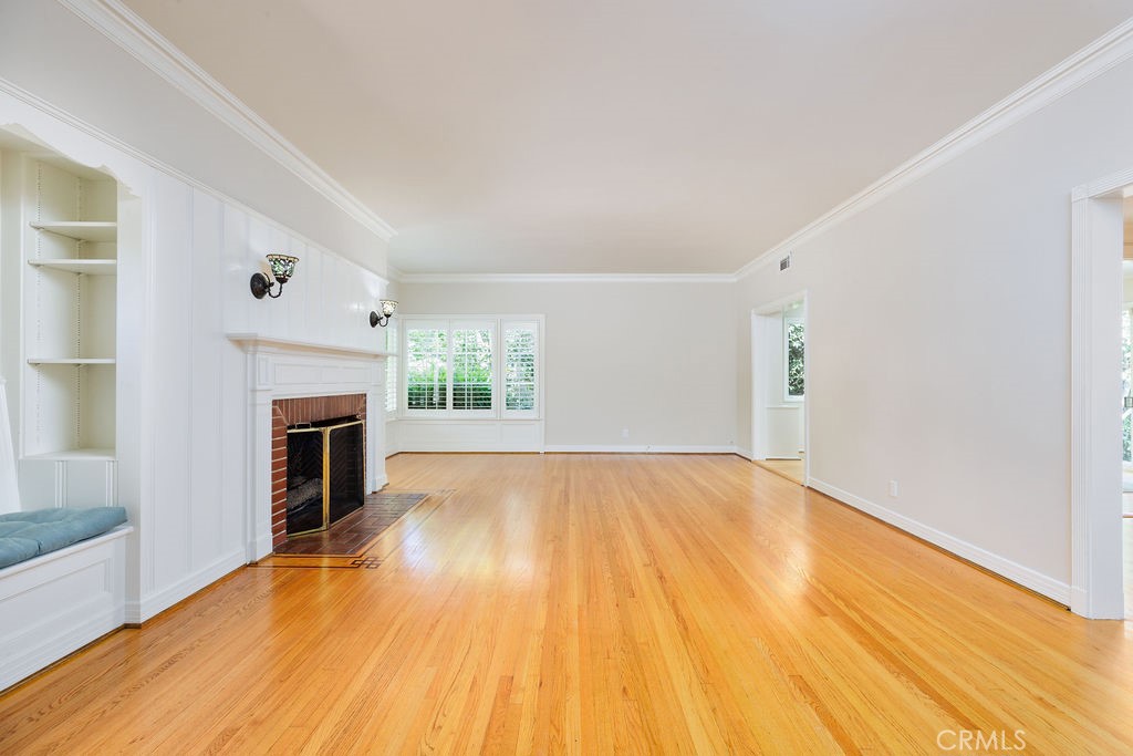 715 Winthrop Road