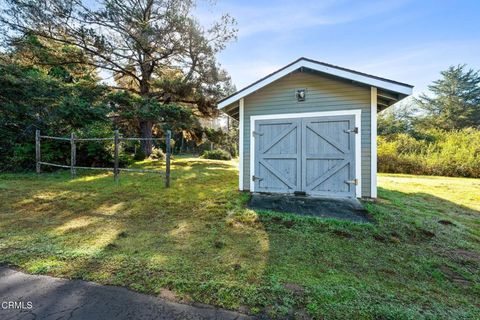 A home in Fort Bragg