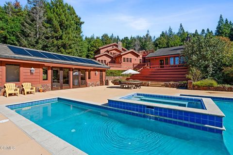 A home in Fort Bragg