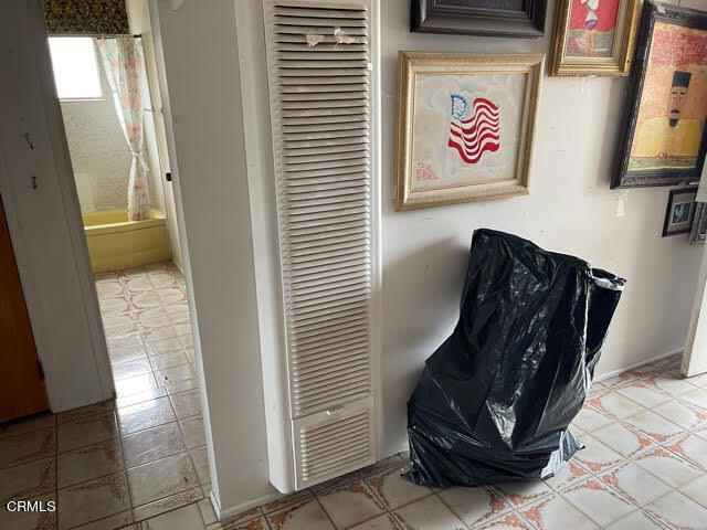 Springtime - 1458 - Residential