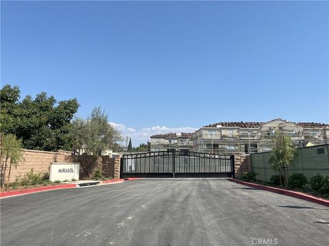 A home in El Monte