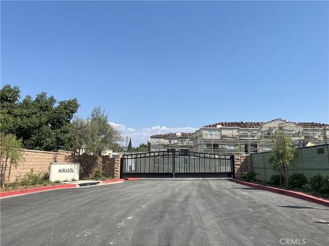 A home in El Monte