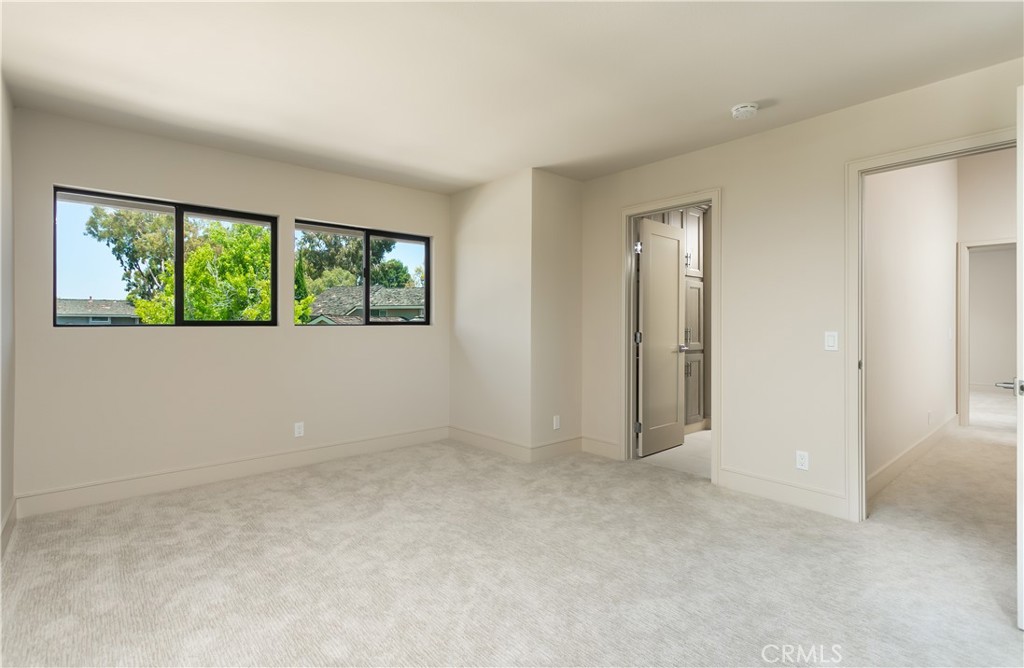 Crossing (CS) - Residential Lease