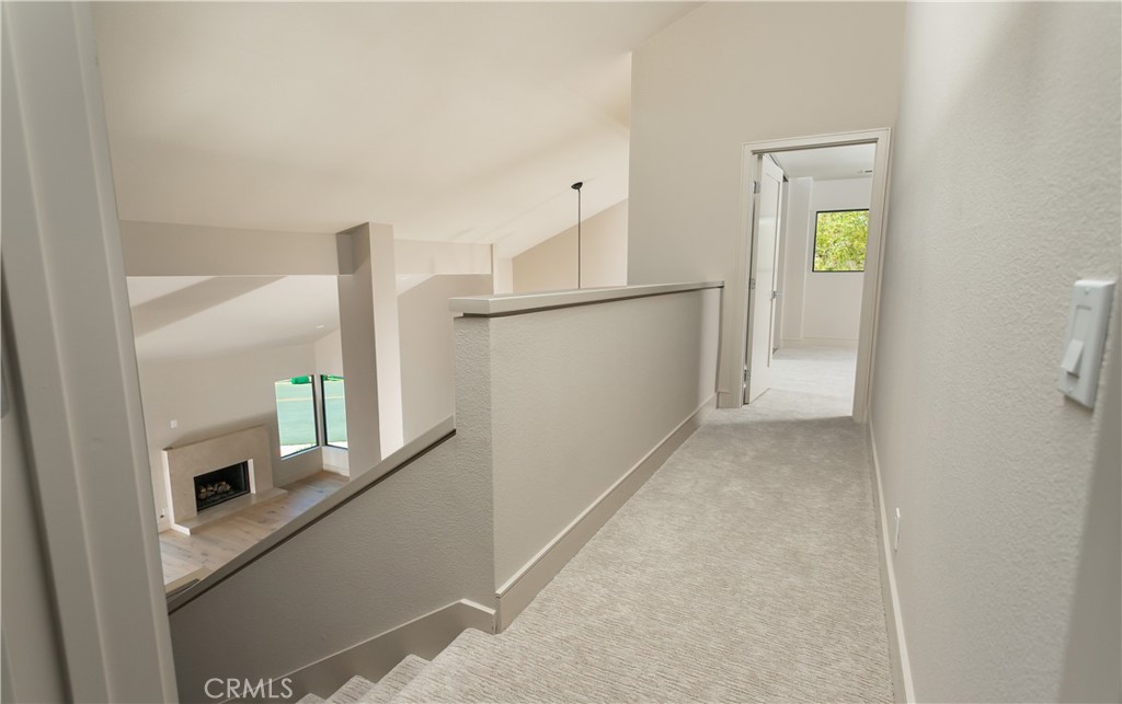 Crossing (CS) - Residential Lease