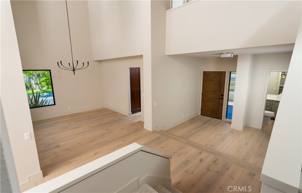 Crossing (CS) - Residential Lease