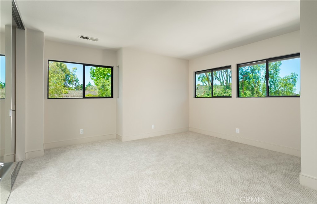 Crossing (CS) - Residential Lease