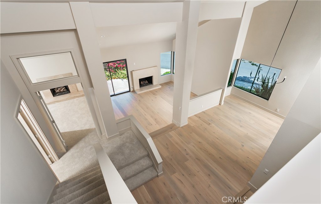 Crossing (CS) - Residential Lease
