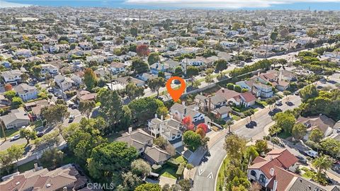 A home in Manhattan Beach