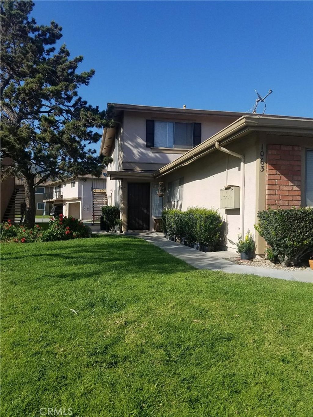 listing image 130728612151811755127