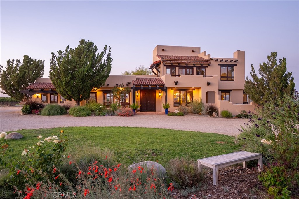 7010 Wilderness Lane