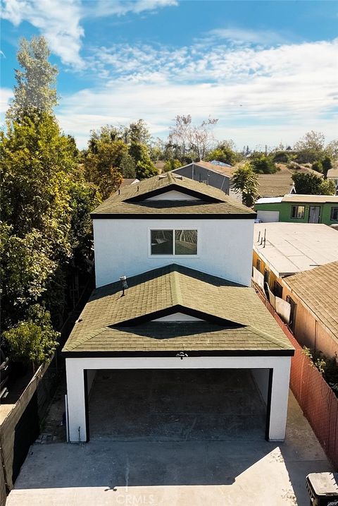 A home in Compton