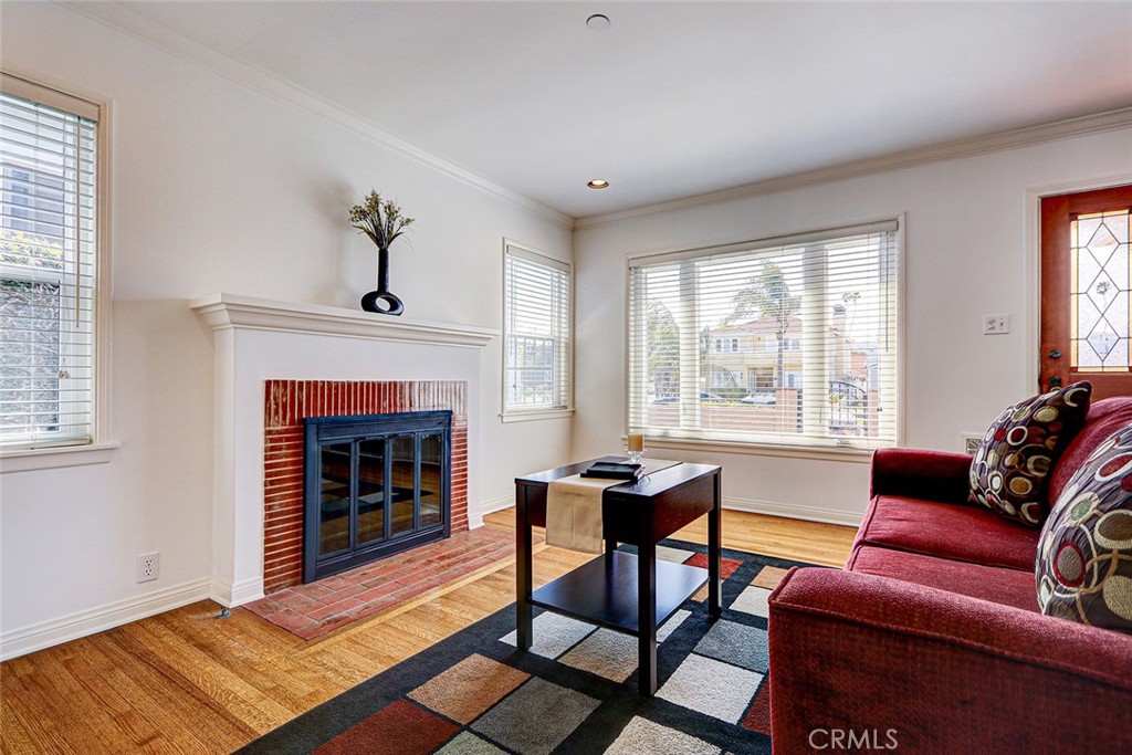 229 Avenue D