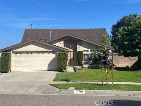 13702 Darvalle Street Cerritos CA 90703