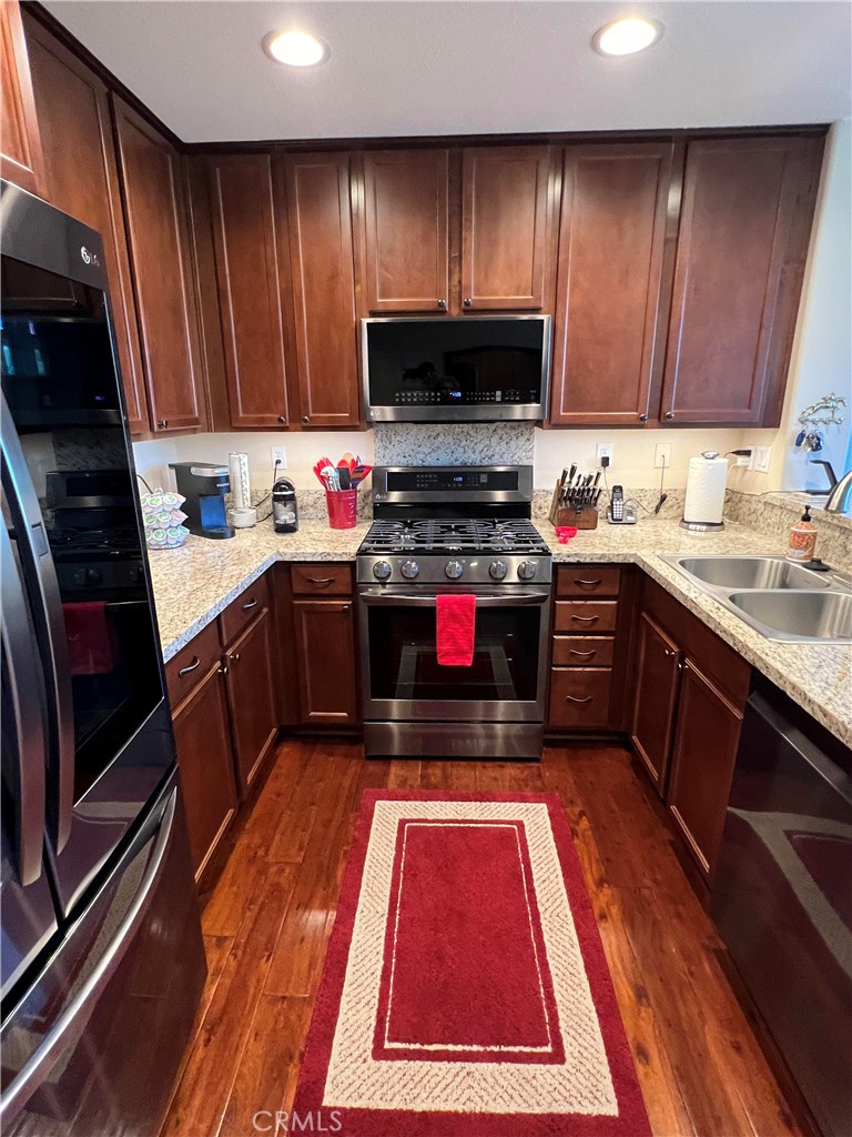 Esperto (EPRTO) - Residential